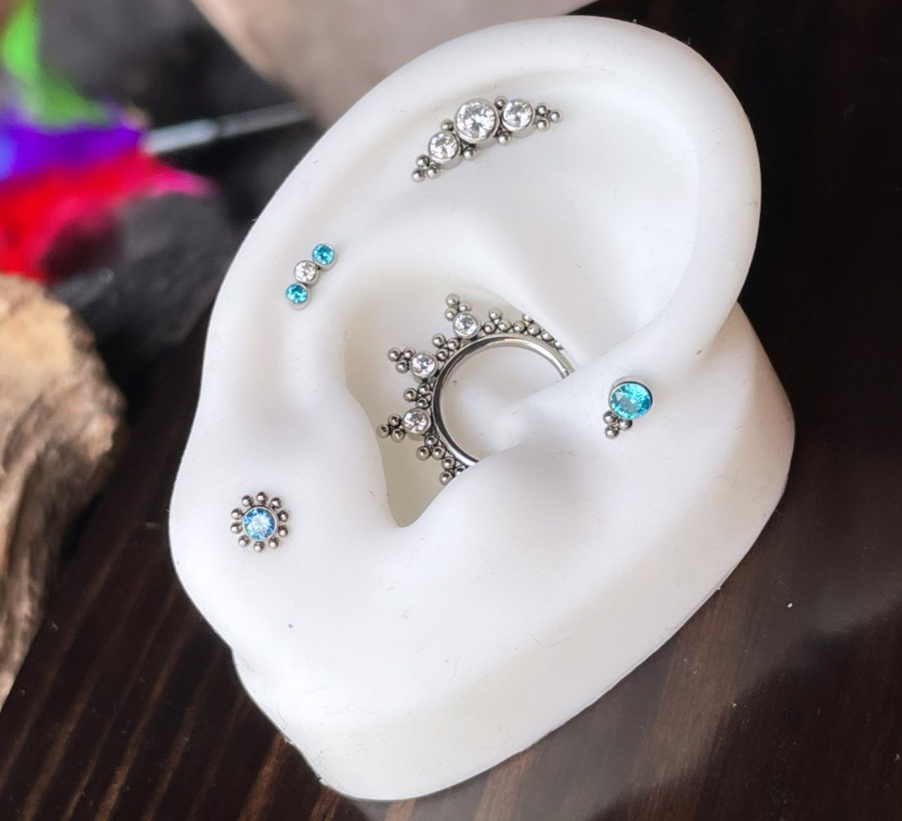 Joyeria oreja 2024 09 25 00 02 02