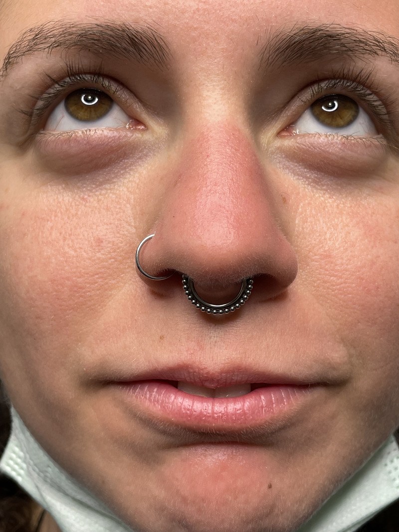 Piercing nostril septum 2022 04 04 17 53 28