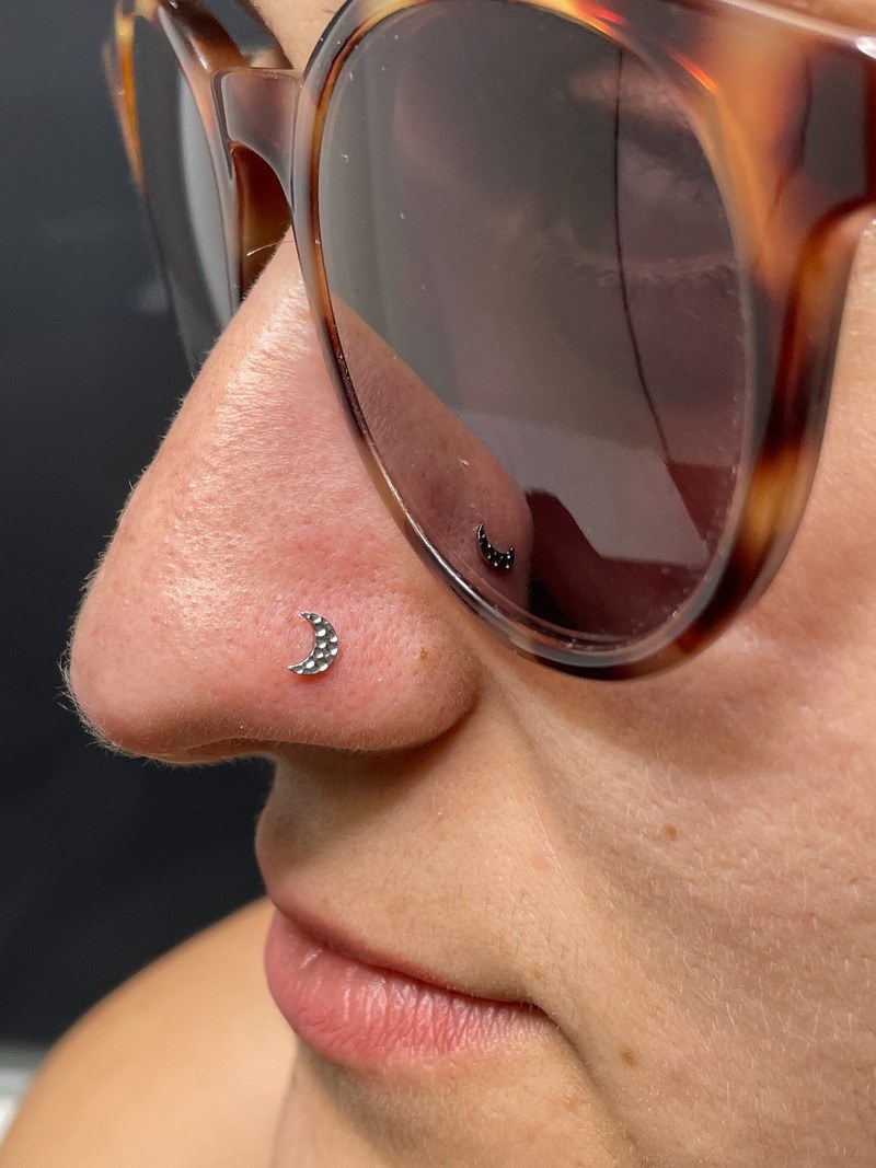 Piercing nostril 2022 06 20 17 12 12