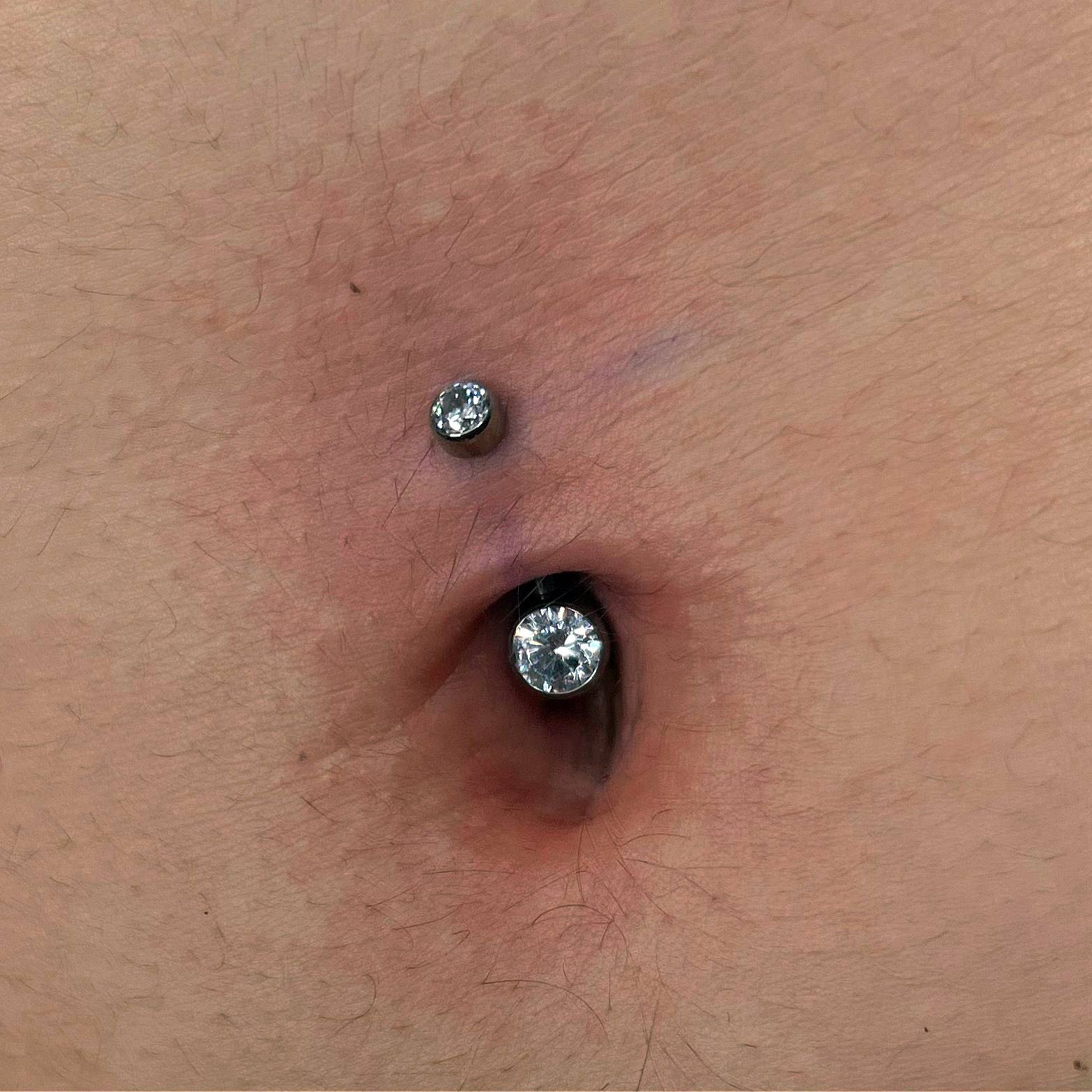 Piercing ombligo 2024 09 24 23 48 51
