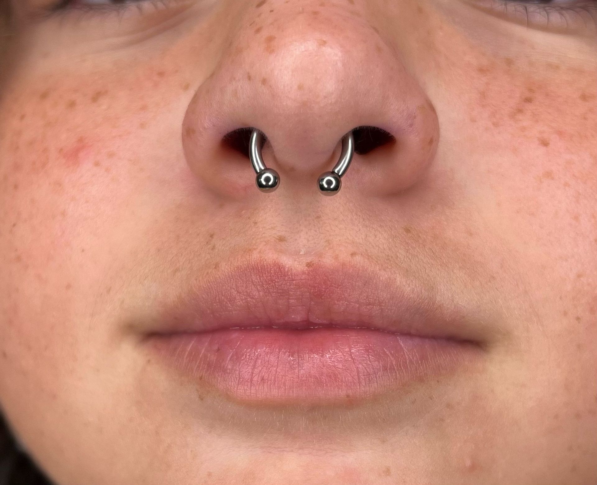 Piercing septum 2024 09 24 20 56 30